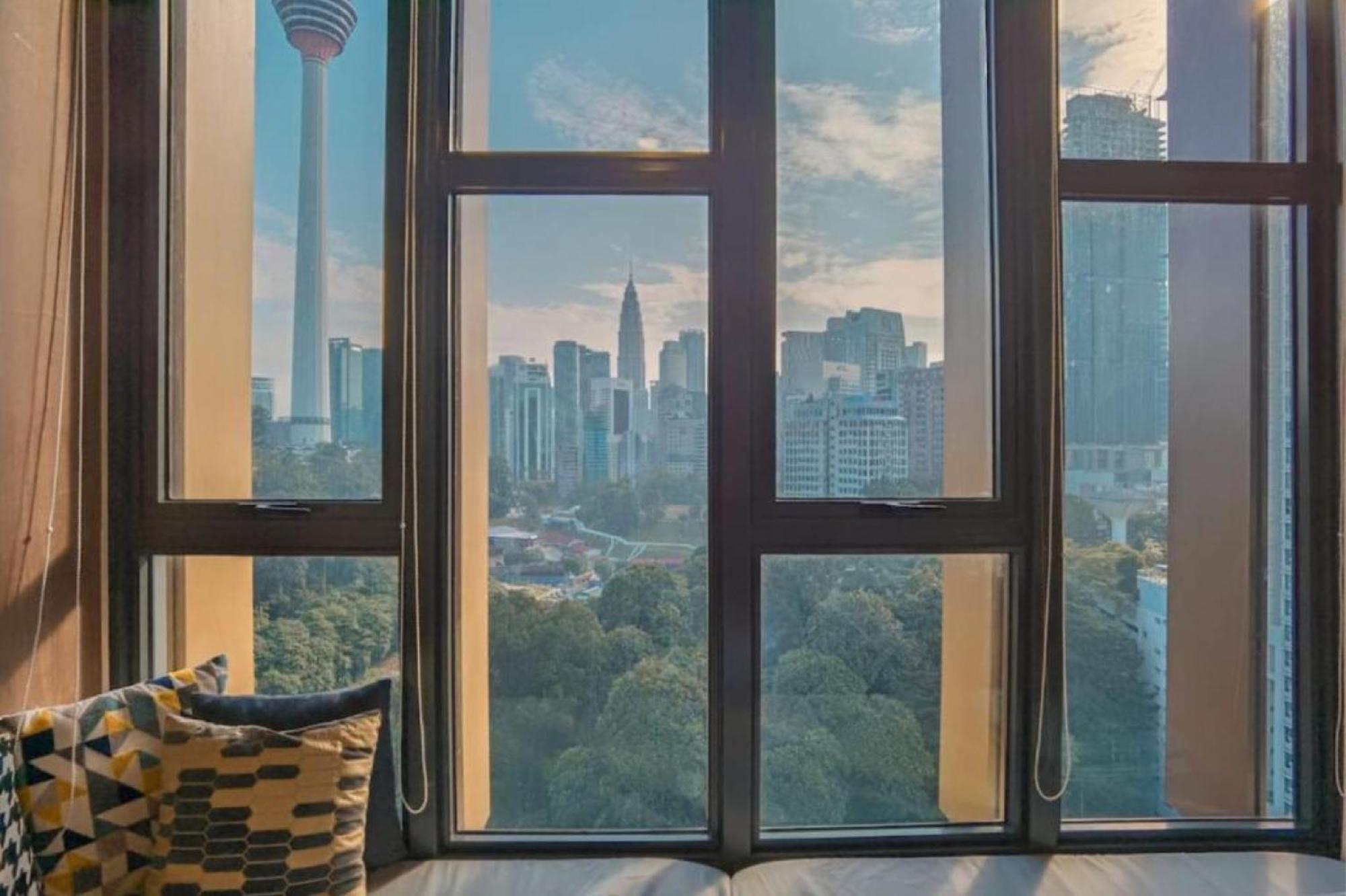 Ceylonz Suites Kl Tower View Bukit Bintang Kuala Lumpur Buitenkant foto