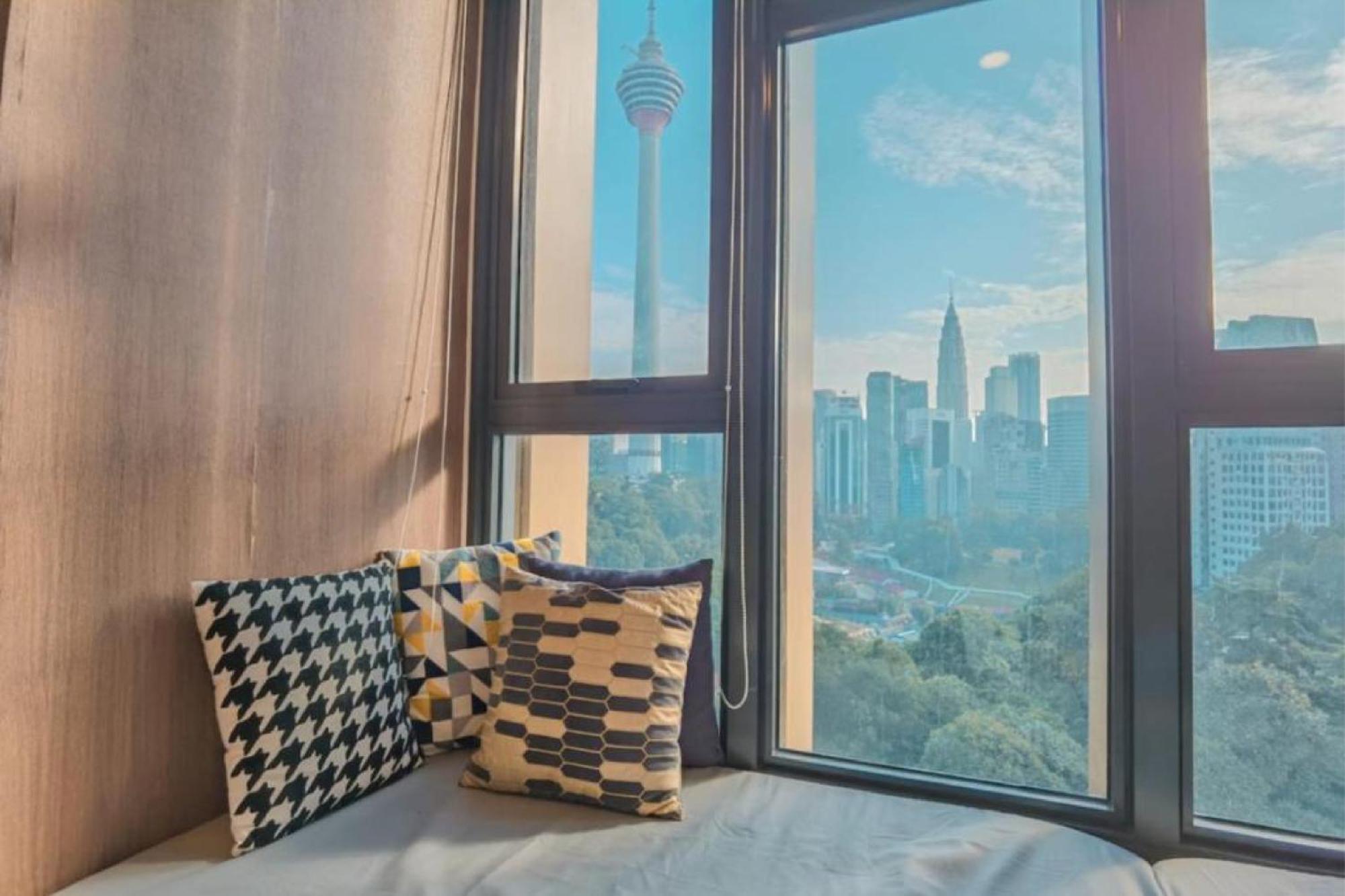 Ceylonz Suites Kl Tower View Bukit Bintang Kuala Lumpur Buitenkant foto