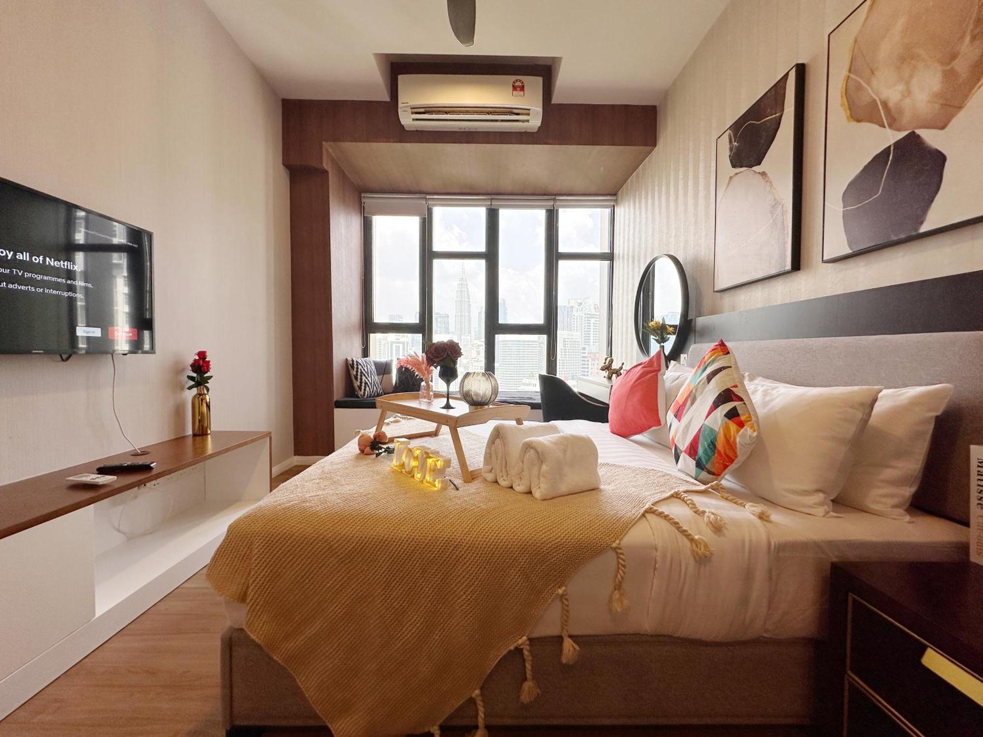 Ceylonz Suites Kl Tower View Bukit Bintang Kuala Lumpur Buitenkant foto