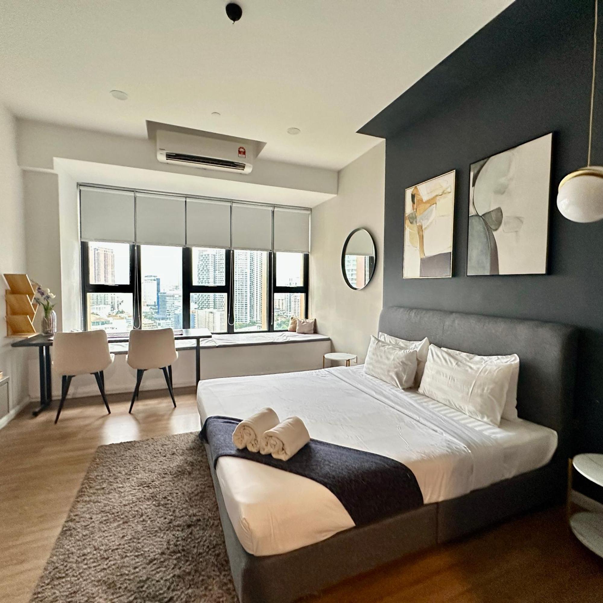 Ceylonz Suites Kl Tower View Bukit Bintang Kuala Lumpur Buitenkant foto